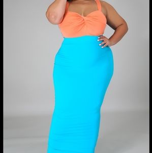 Curvy maxi dress